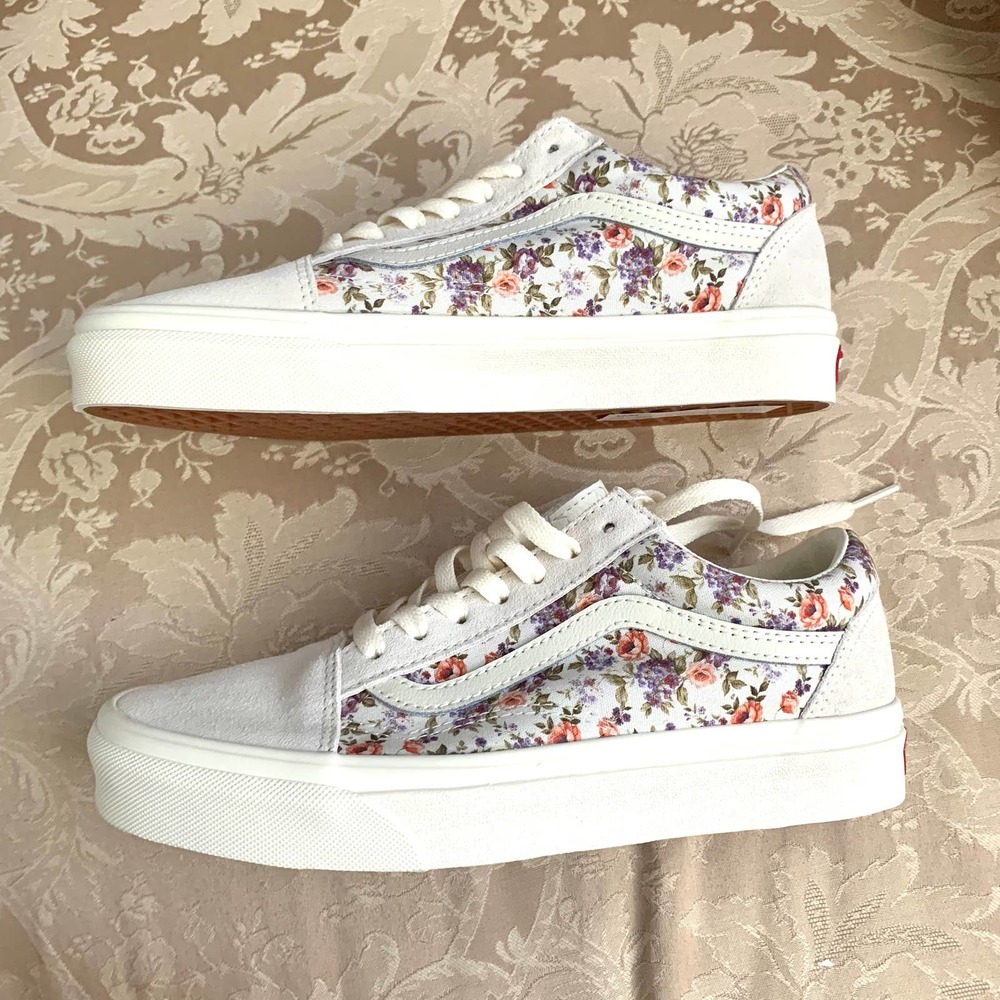 Vans Old Skool Sneaker in Floral + Marshmallow - Picture 7 of 14
